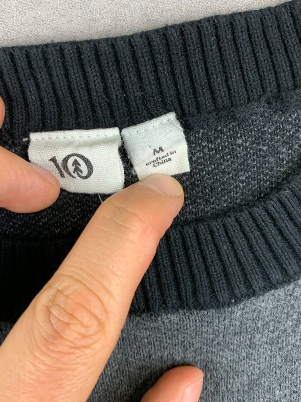 Tentree Mens Sweater Medium Black Highline Juniper Crewneck Knit Organic Cotton - Picture 2 of 6